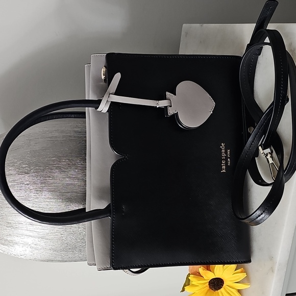 kate spade Handbags - Kate Spade Spencer Satchel